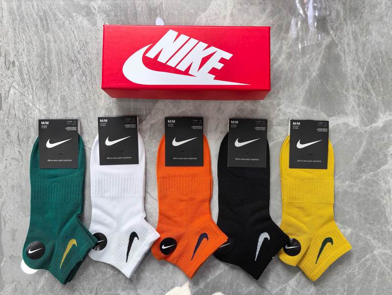 Nike ���� 1016